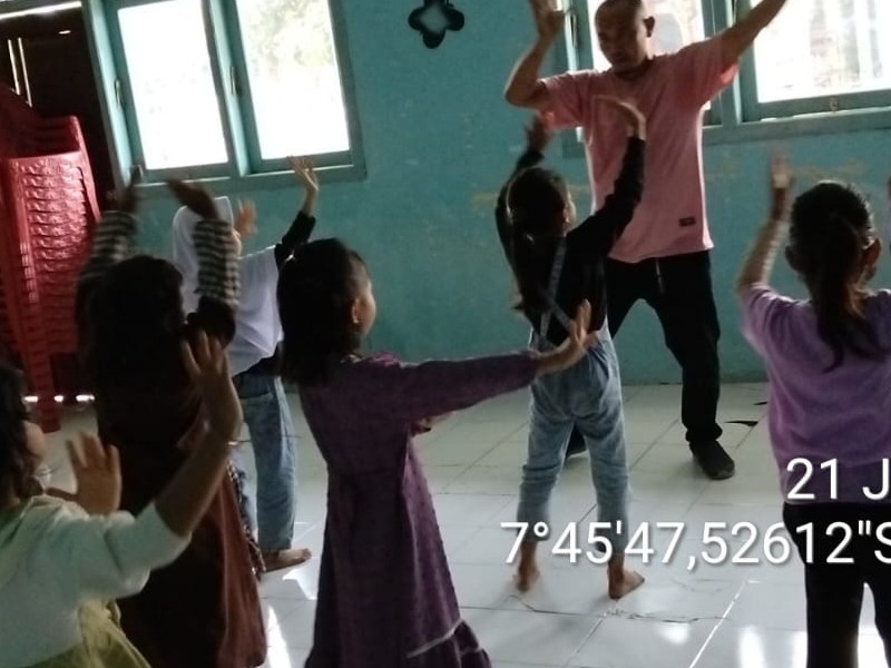 Kegiatan Ekstrakurikuler Tari SD Negeri 1 Jatisari