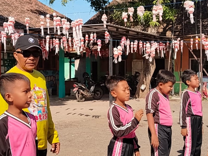 Semarak HUT Kemerdekaan RI di SD Negeri 1 Jatisari, Penuh Keceriaan dan Semangat Kebersamaan